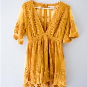Honey Punch Mustard Yellow Lace Romper Small